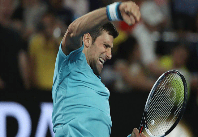 Novak Djokovic debuta sin problemas en Australia
