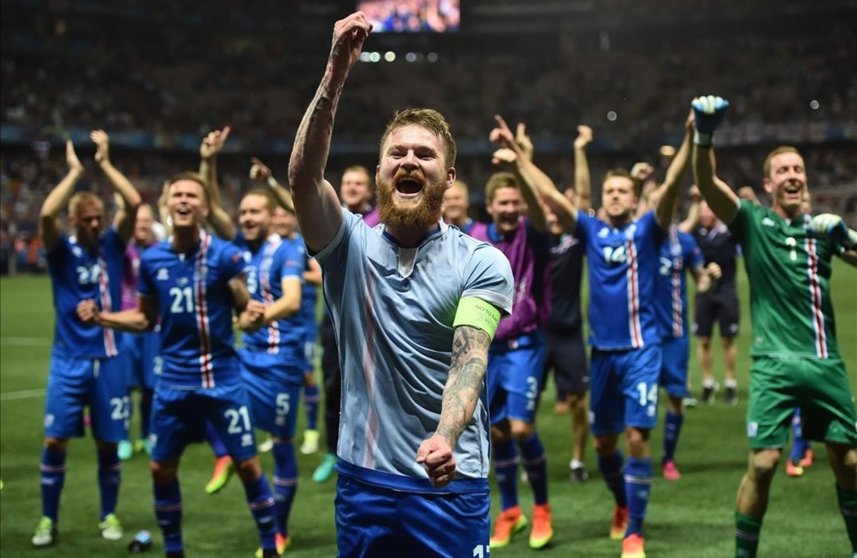Islandia se clasifica por primera vez al mundial