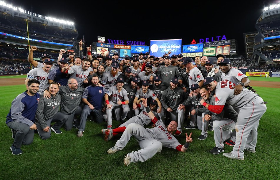Medias Rojos de Boston eliminan a Yankees y avanzan a la Serie de Campeonato de la Liga Americana