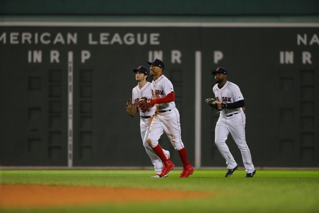 Medias Rojas de Boston derrotan a Astros de Houston para igualar Serie de Campeonato