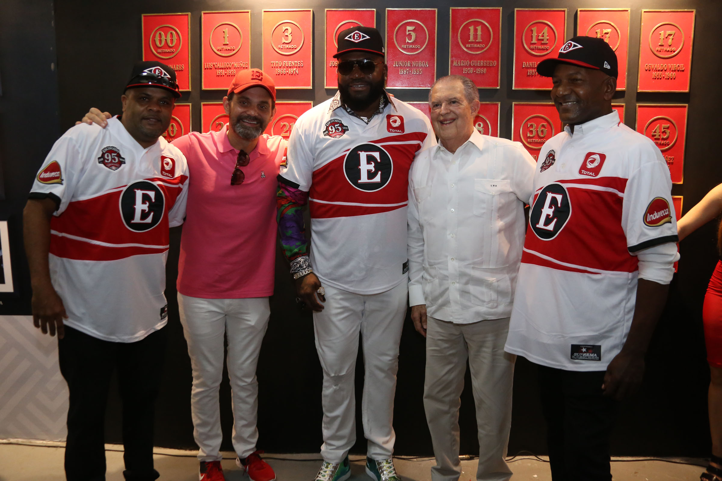 Leones del Escogido exaltan números de David Ortiz, Neifi Pérez y Mackey  Moreno a Galería de la Fama - CDN Deportes