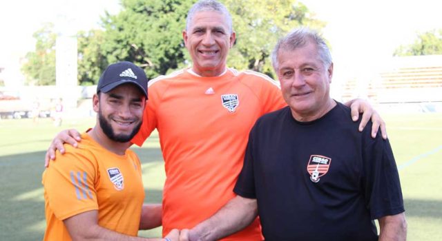 Entrenador Edward Acevedo viajará a Argentina; Peracca se integra al Cibao FC