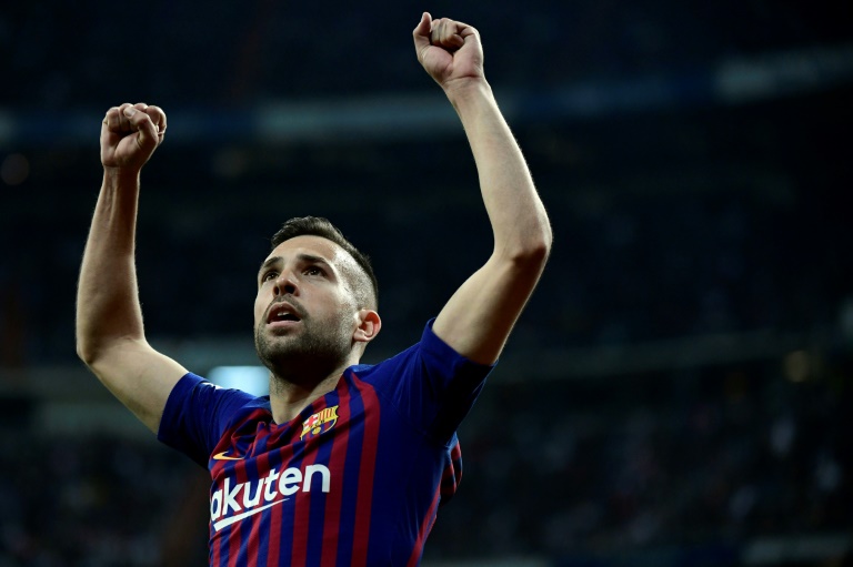 Jordi Alba renueva contrato con el Barcelona