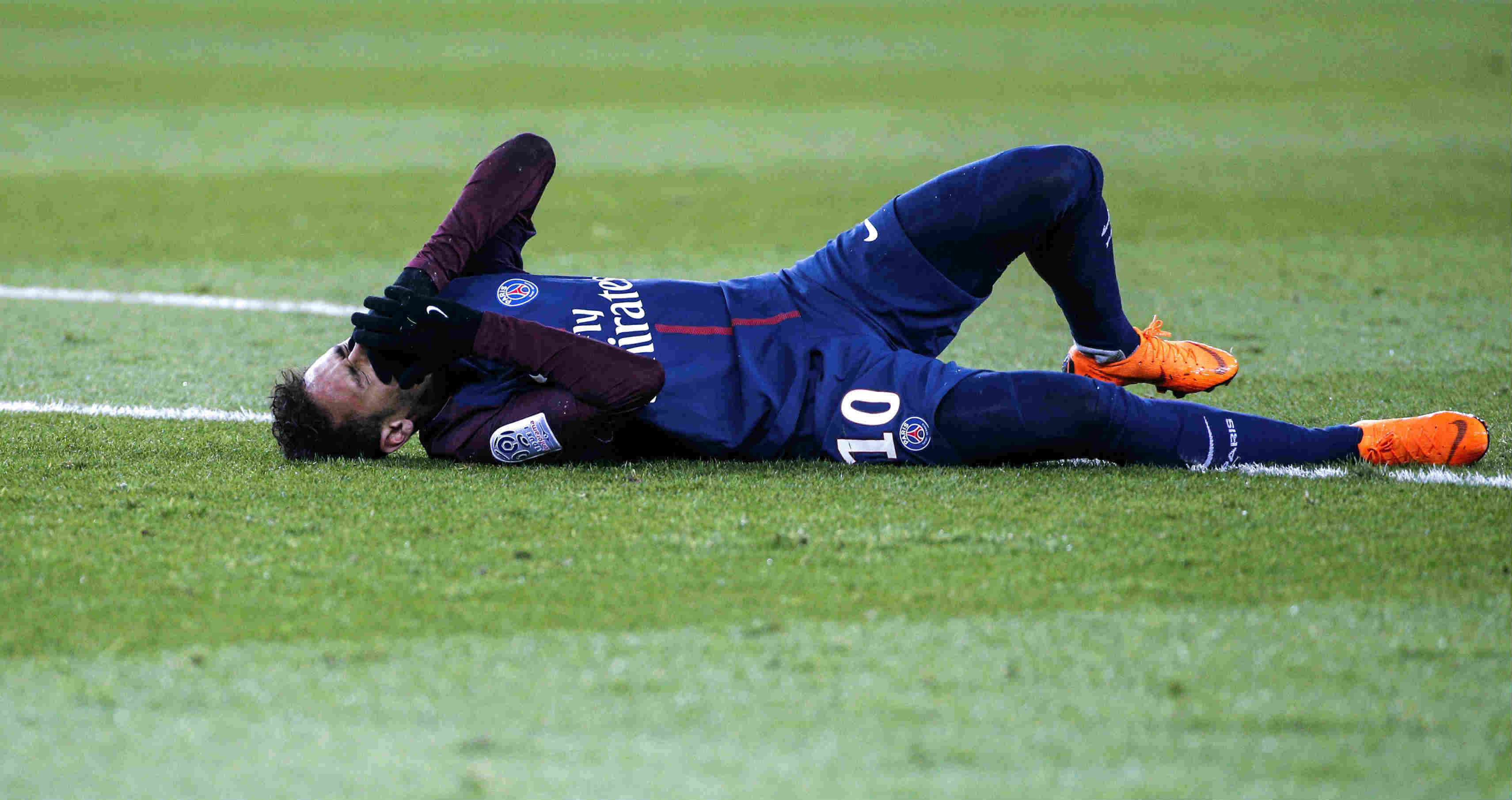 Neymar: “Me quedé unos dos días en casa, mal, solo lloraba, realmente triste”