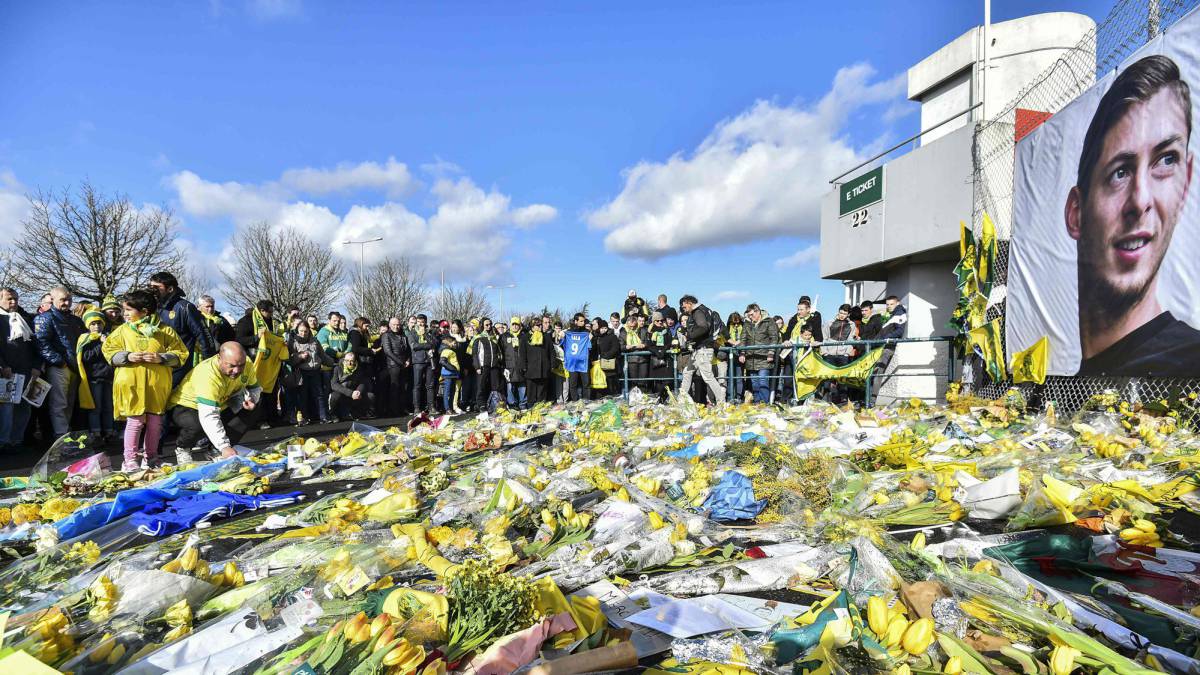 Los restos del futbolista Emiliano Sala serán velados en su pueblo natal este sábado
