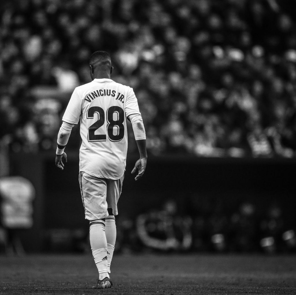 Vinicius sobre la eliminación del Real Madrid: “En las derrotas aprendemos las lecciones más valiosas”