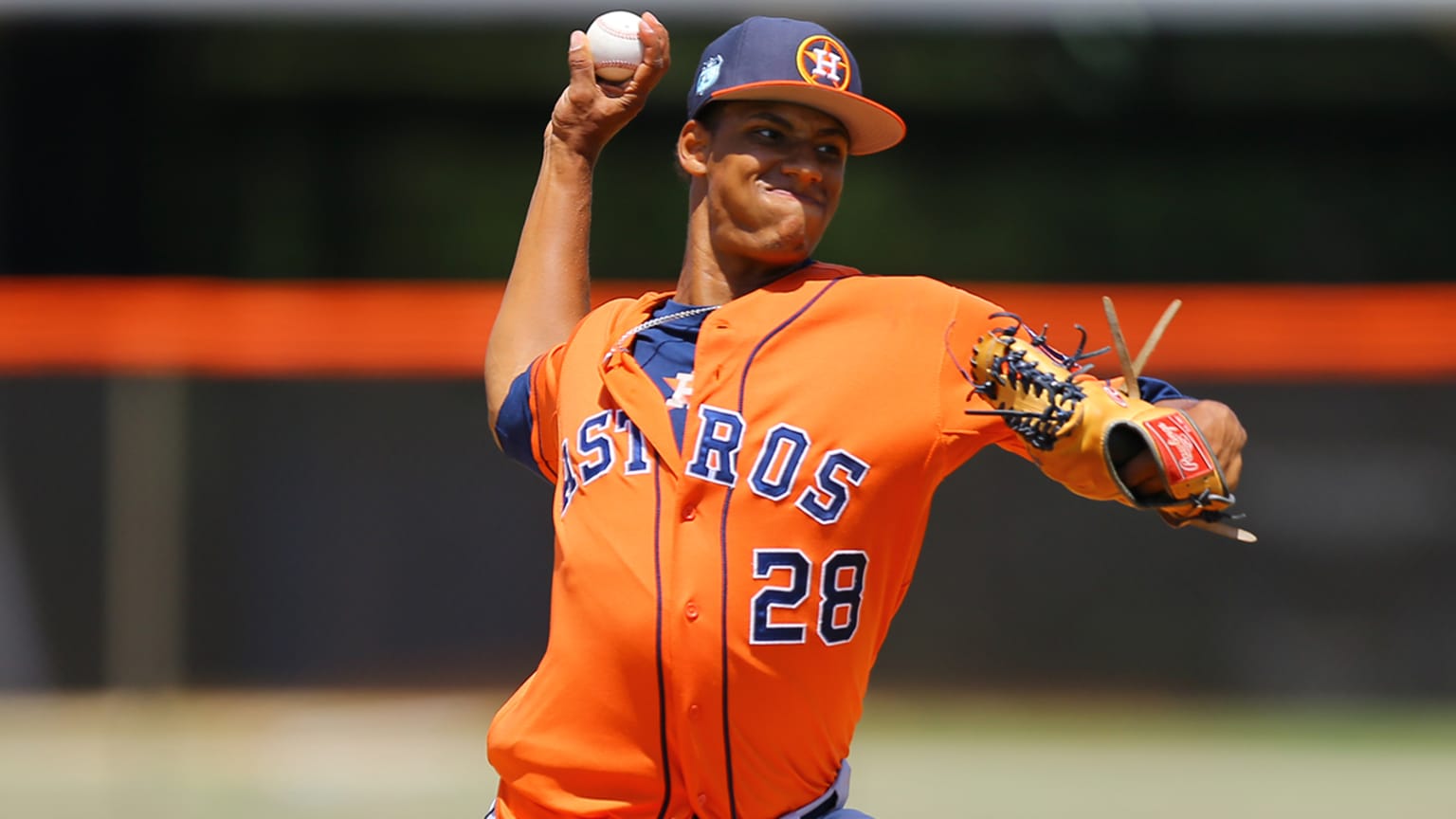 Dominicano Brayan Abreu causa grata impresión en Astros de Houston