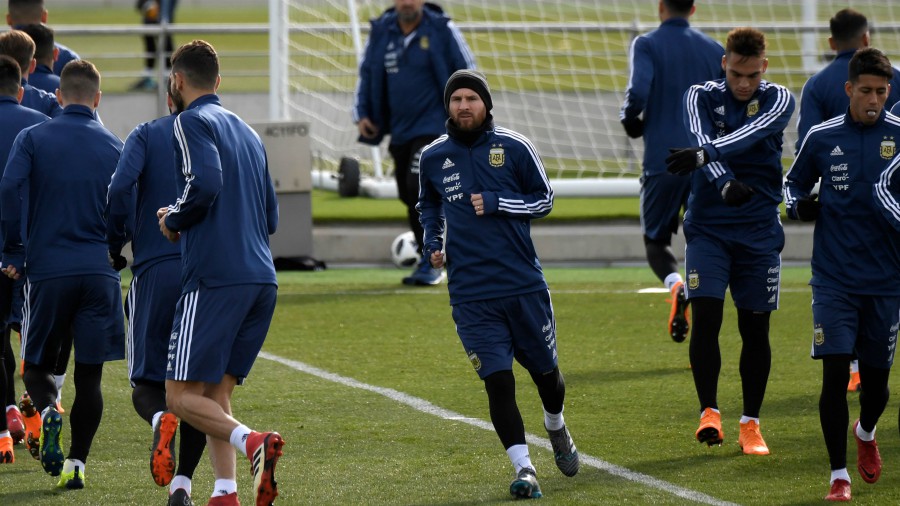 Messi, al margen en los partidillos en el segundo entrenamiento de Argentina