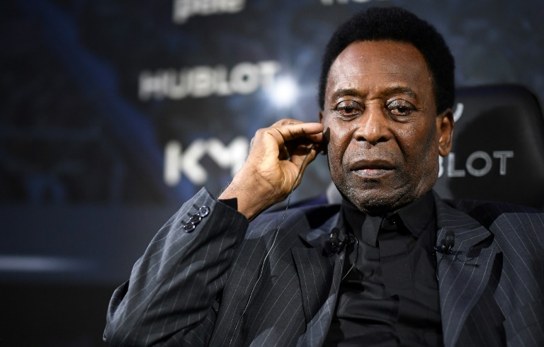 Pelé recibe alta hospitalaria tras retirada de cálculo renal en Sao Paulo