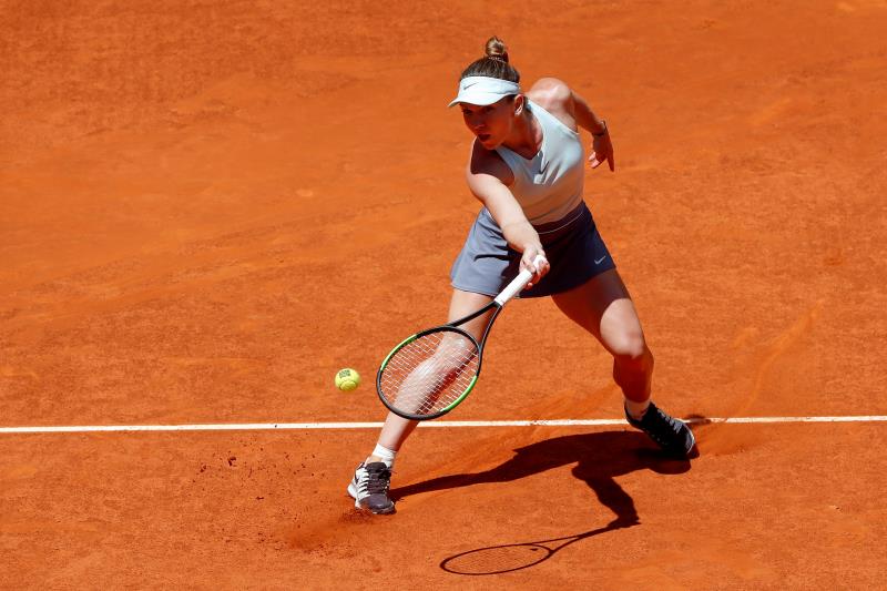 Simona Halep avanza a cuartos de final del Mutua Madrid Open por cuarta ocasión; está a una victoria del número uno