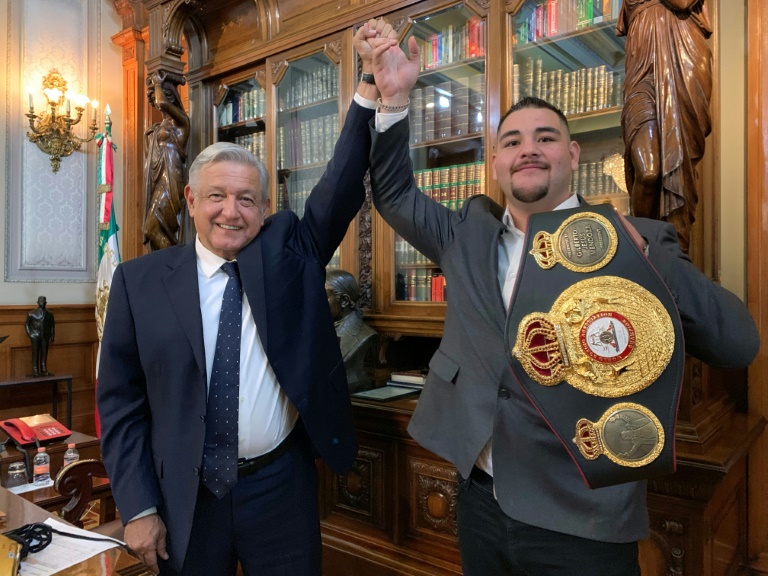 Boxeador Andy Ruiz Jr. se reúne con el presidente Andrés Manuel López Obrador