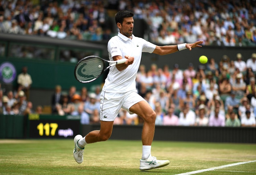 Novak Djokovic dice que Roger Federer y Rafael Nadal son su inspiración y que espera superarlos