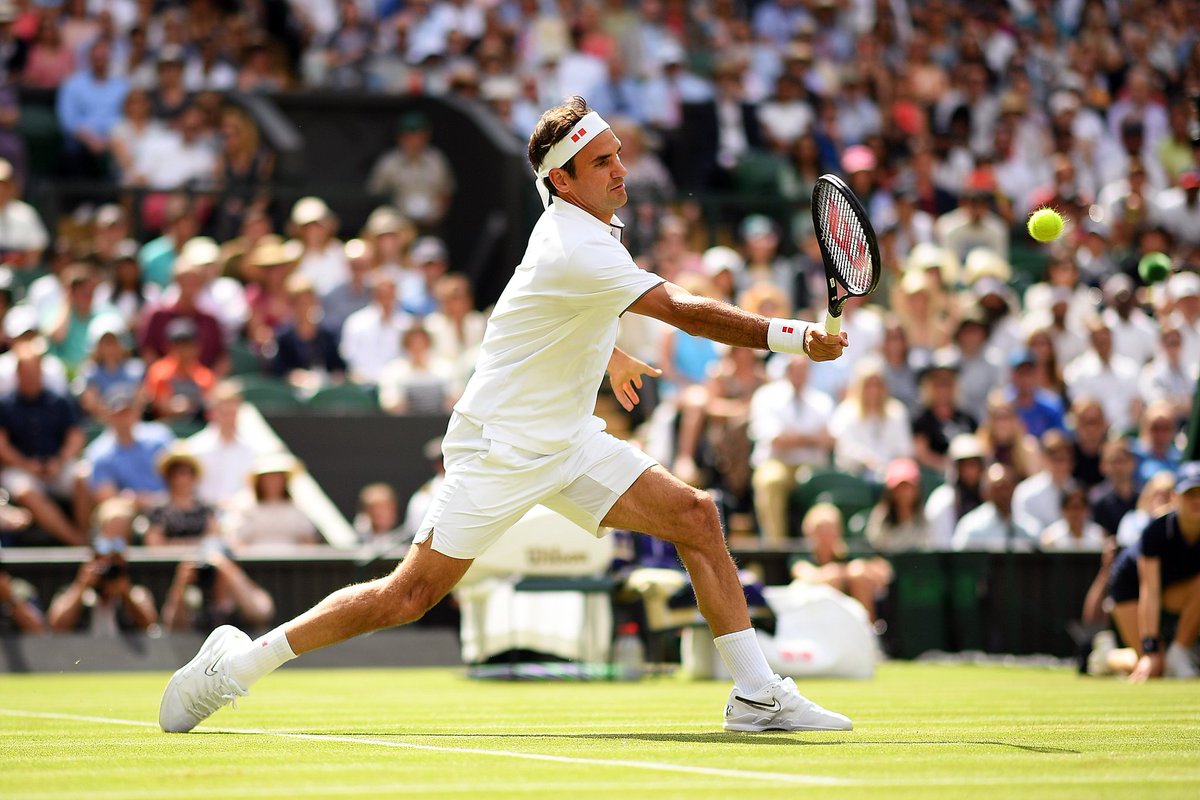 Roger Federer avanza a la tercera ronda de Wimbledon tras vencer a Jay Clarke