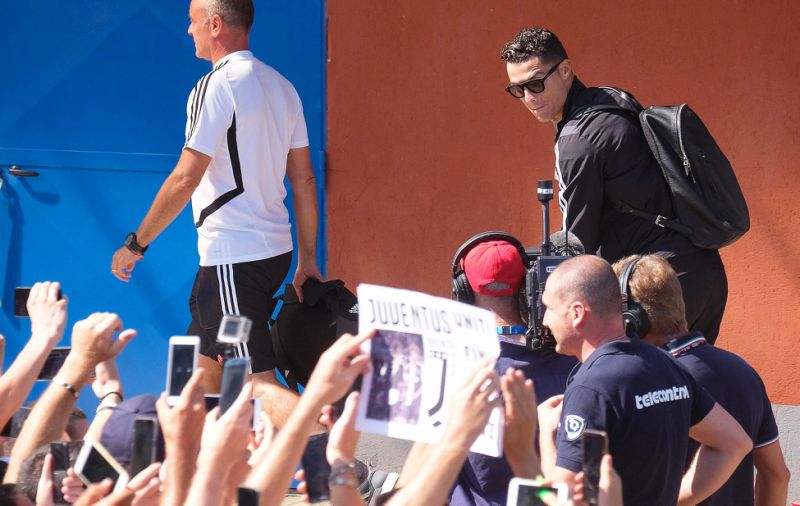 Cristiano Ronaldo trabajará unos días al margen por molestias musculares