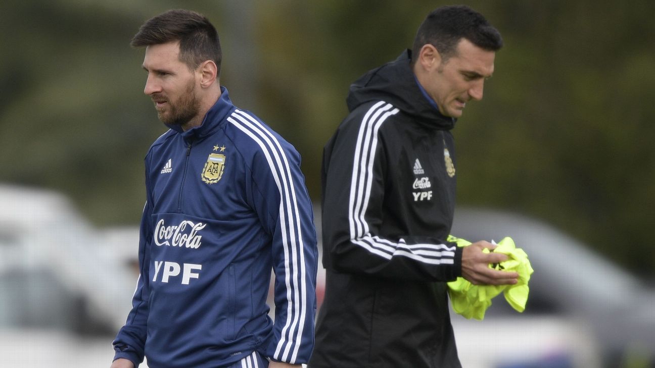 Lionel Scaloni: “Messi juega con la misma responsabilidad en el Barça y en Argentina”