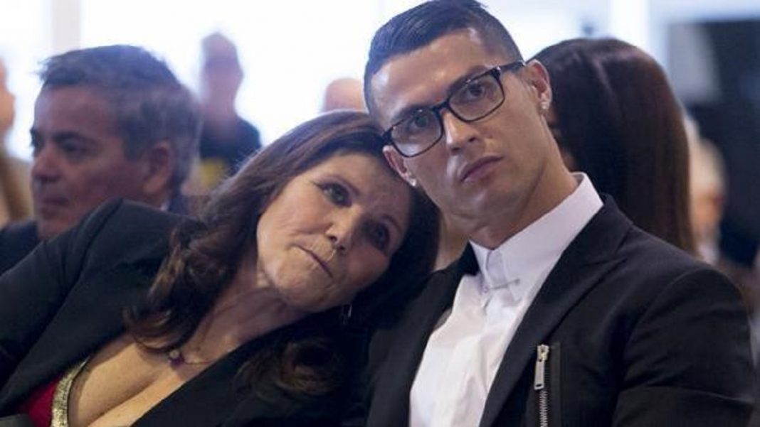 La madre de Cristiano Ronaldo, internada en por un accidente cerebrovascular