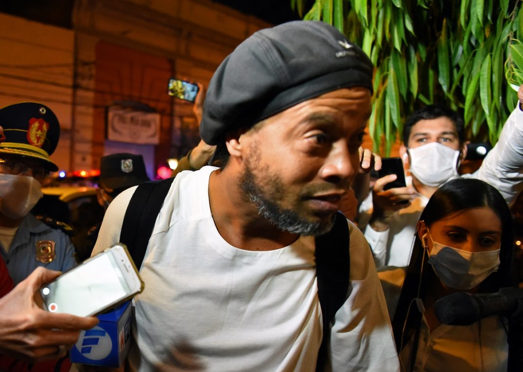 Ronaldinho: Cuando supe que iba a ir a prisión fue un golpe duro
