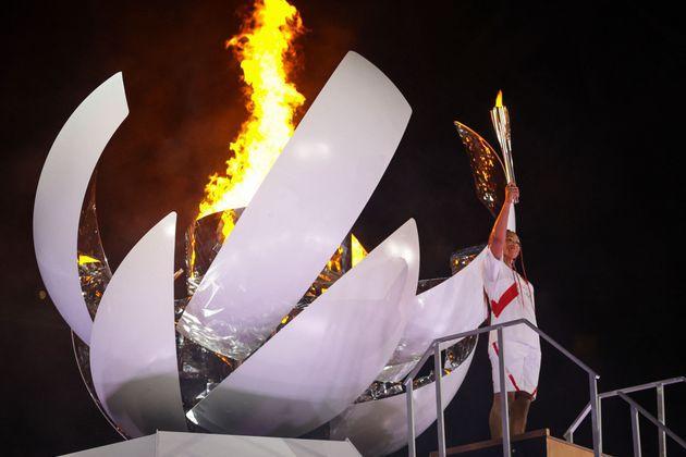 Naomi Osaka enciende el pebetero de los Juegos de Tokio