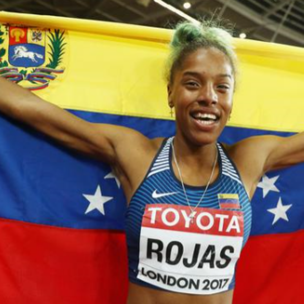 Yulimar Rojas bate récord mundial y conquista oro olímpico