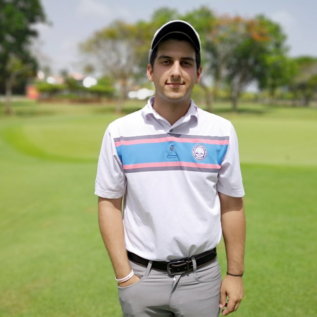 Enrique Valverde  capitán de la sección dominicana en los Caribbean Amateur Golf Championships.