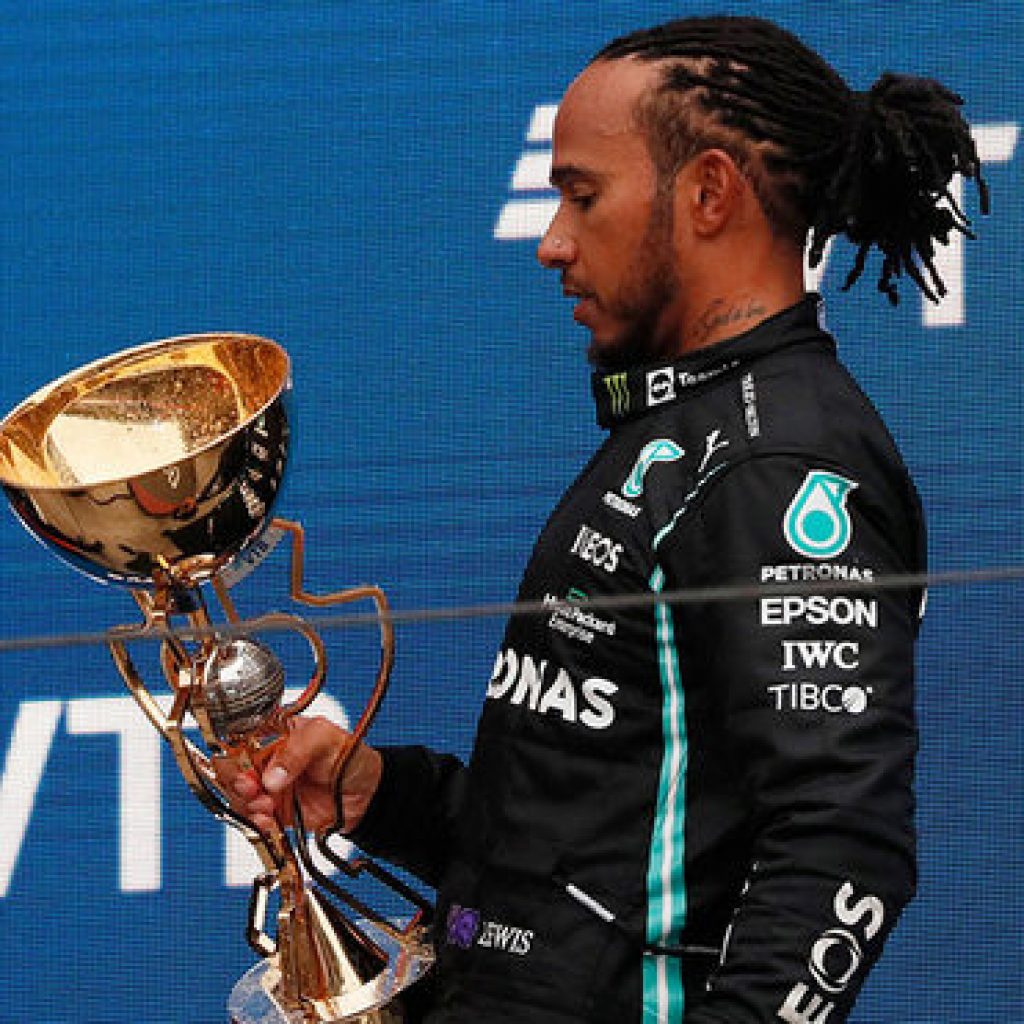 Lewis Hamilton se convierte 1er piloto en ganar 100ma carreras en la Fórmula 1