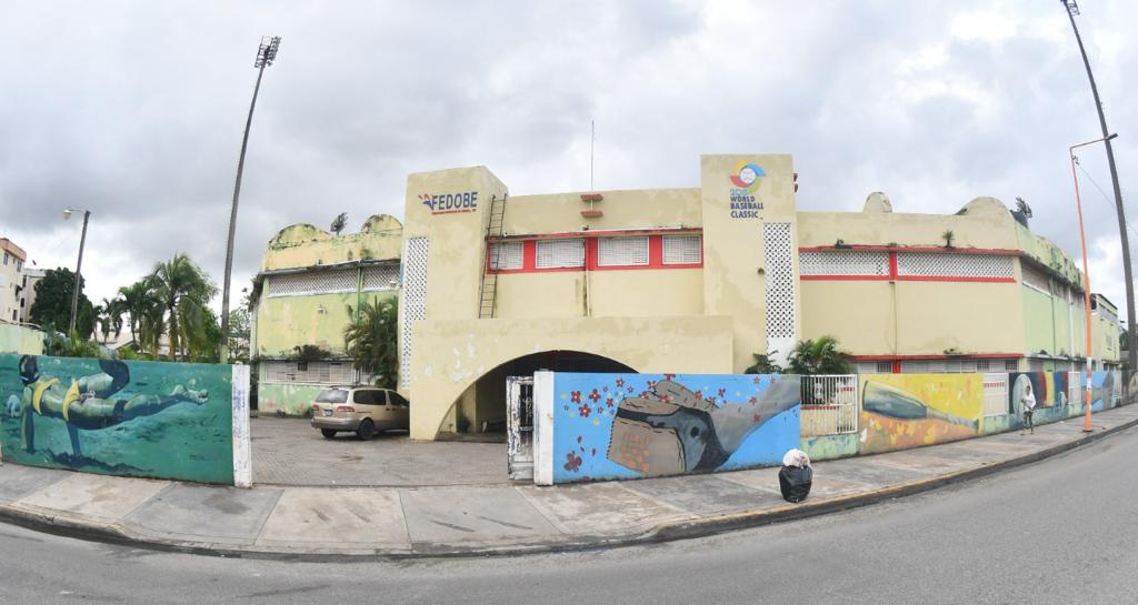 Estadio «La Normal», símbolo del béisbol dominicano, hoy está abandonado