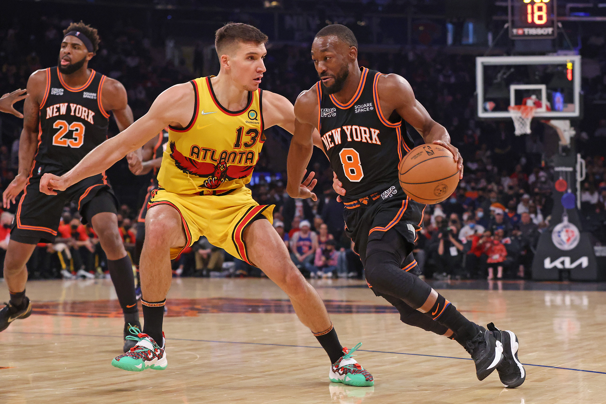 Con triple-doble de Walker, Knicks supera a Hawks