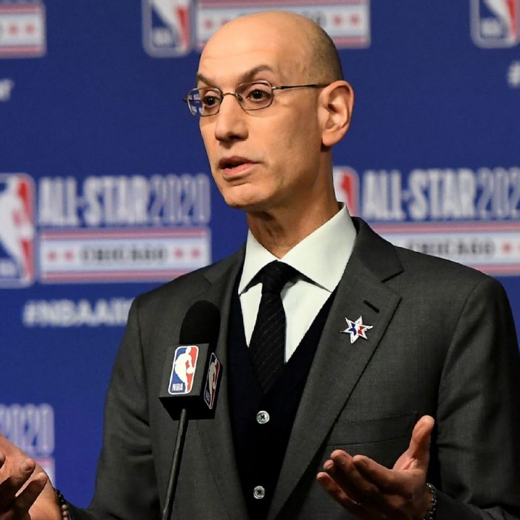 Adam Silver dice que no hay planes para detener la NBA 