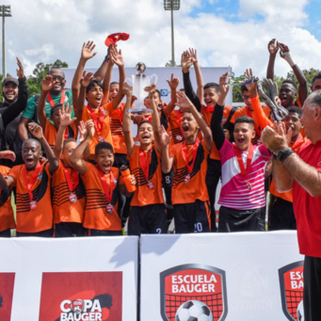 Cibao FC, Halcones y Barca Academy campeones en Copa Bauger