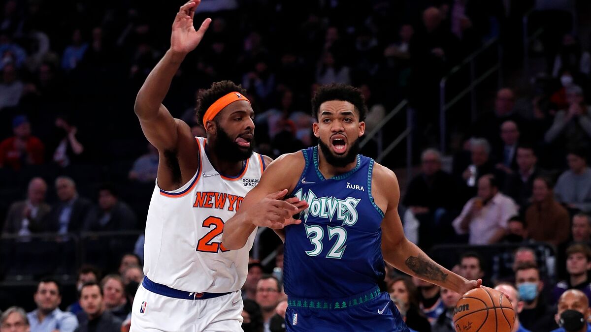 Triple de Towns ayuda a Wolves a derrotar a Knicks 112-110