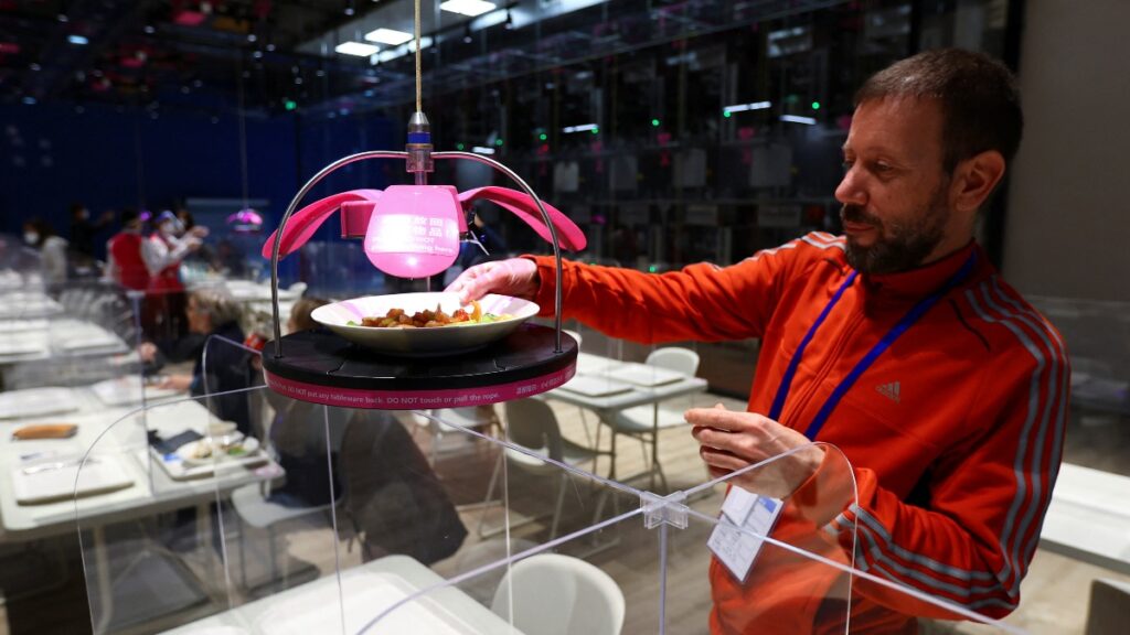 Robots cocinarán y servirán la comida en los Juegos Olímpicos de invierno 2022