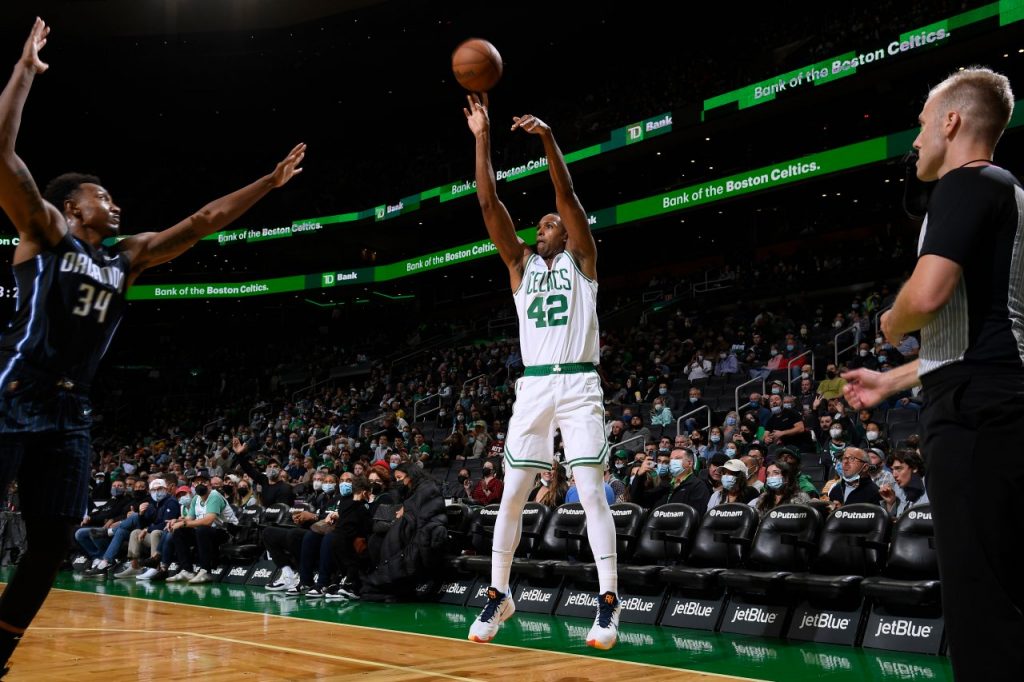 Boston Celtics podrían remover al dominicano Al Horford