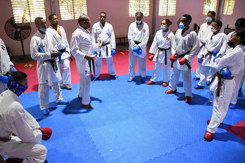 La selección nacional de karate tiene por delante la participación en el Campeonato Centroamericano y del Caribe, en Bogotá, Colombia, el Panamericano senior, en Curazao, y posteriormente los Juegos Bolivarianos, en Valledupar.