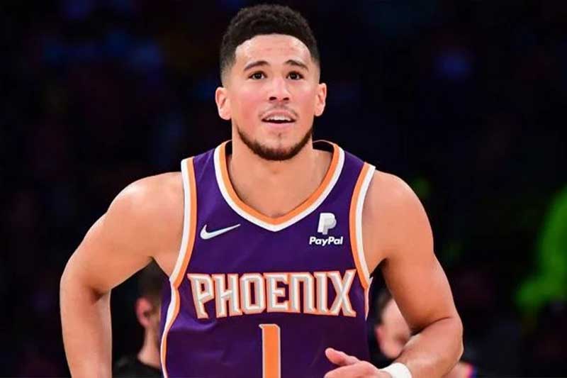 Booker de los Suns fuera por protocolo de salud y seguridad de la NBA