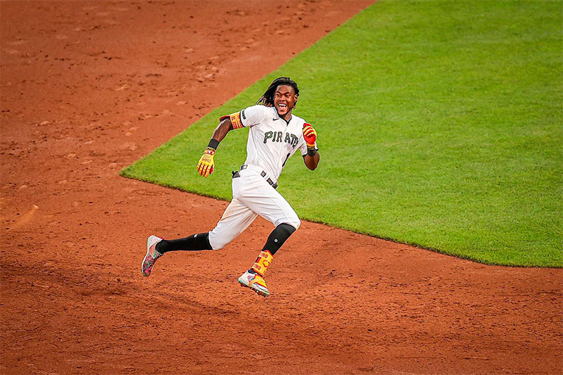 “Llegó la hora” Oneil Cruz brilla es su debut en MLB