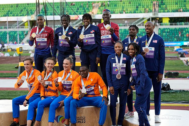 Abinader felicita a equipo relevo mixto que ganó oro en Mundial de Atletismo