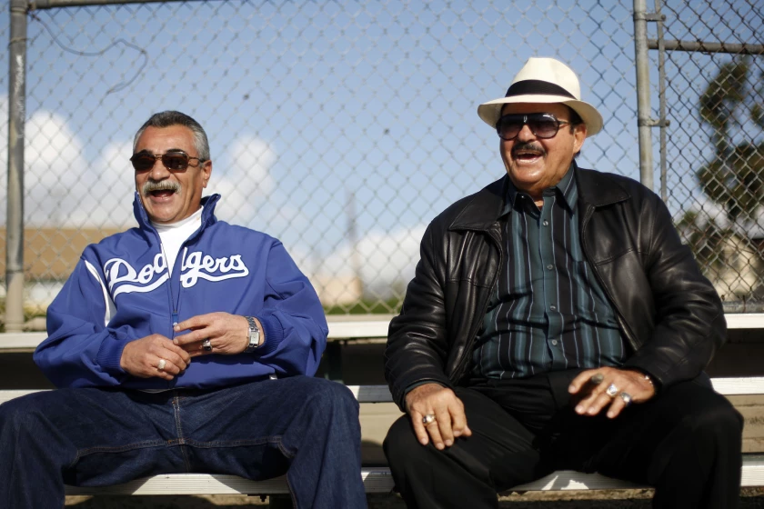 Mike Brito (scout de Dodgers) y Bobby Castillo (ex pitcher de Dodgers) 