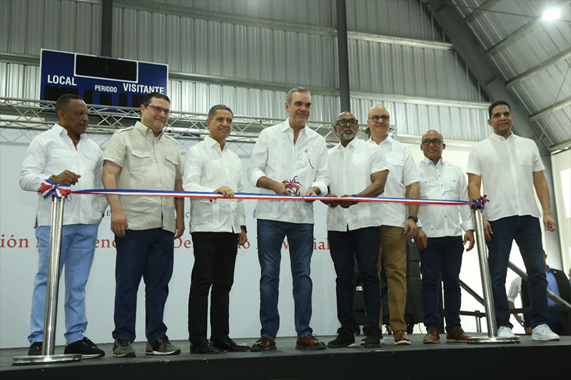 Presidente Abinader deja inaugurado el Club Rafael Leónidas Solano en Guachupita
