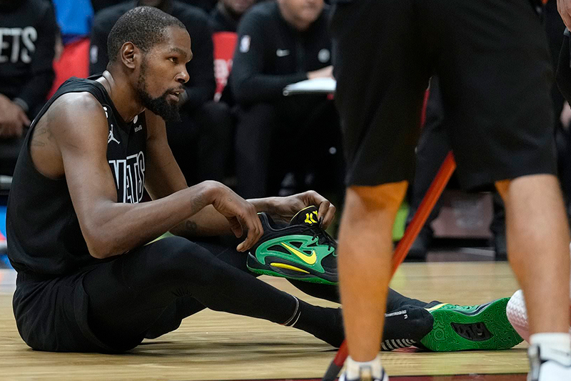 Kevin Durant estará dos semanas de baja por una lesión en la rodilla derecha