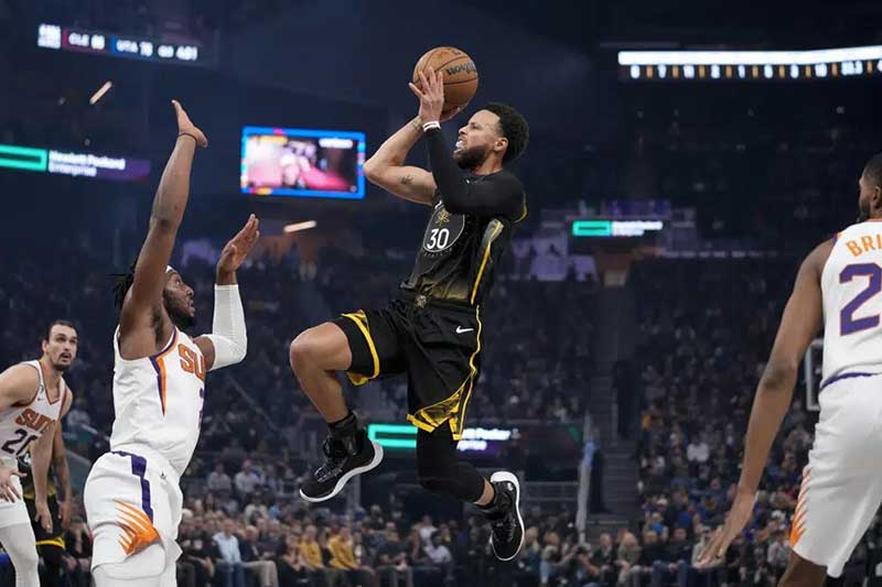 Phoenix Suns salen de mala racha; estropean regreso de Curry