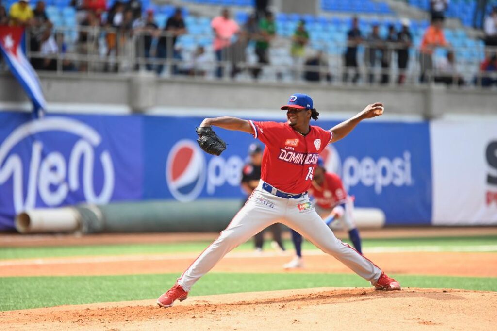 Dominicana vence a Cuba, Canó y Bonifacio ligan dos hits, Robles domina