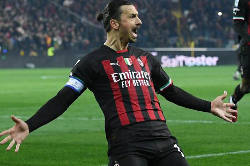 Zlatan Ibrahimovic hace historia en el fútbol italiano