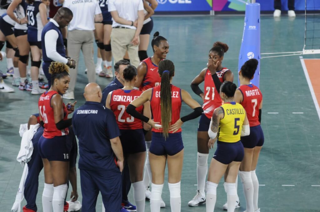 Reinas del Caribe debutan con victoria ante Costa Rica en San Salvador