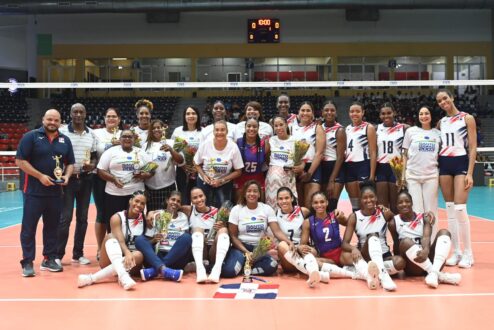 Voleibol femenino 2003 fue reconocido en inicio Final Six