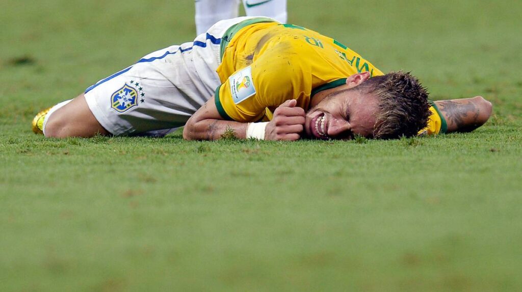 Neymar sufre lesión y será operado