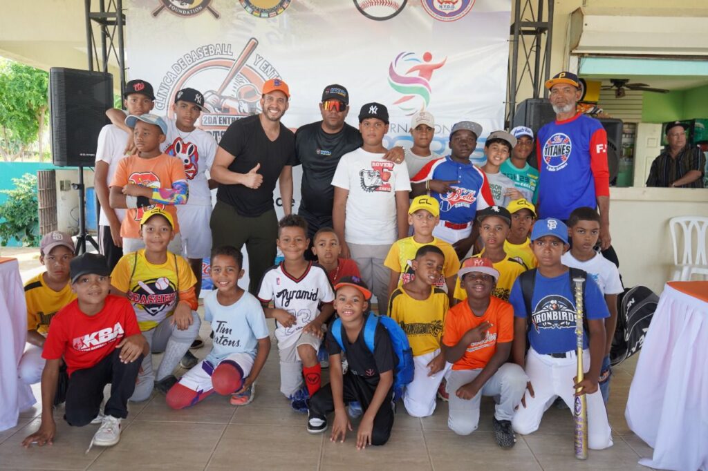 Anuncian clínica de béisbol Logrando Sueños, En Puerto Plata