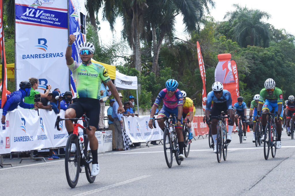 Alberto Rafael Ramos gana quinta etapa Vuelta Independencia
