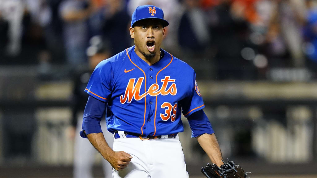 Edwin Díaz sigue “por buen camino”; debutaría la próxima semana con Mets