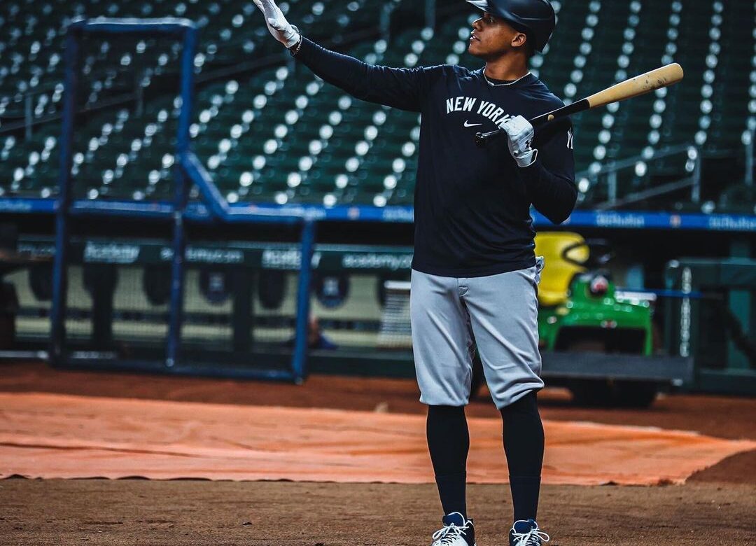 Juan Soto se luce con el bate y el guante en Día Inaugural de GL para los Yankees