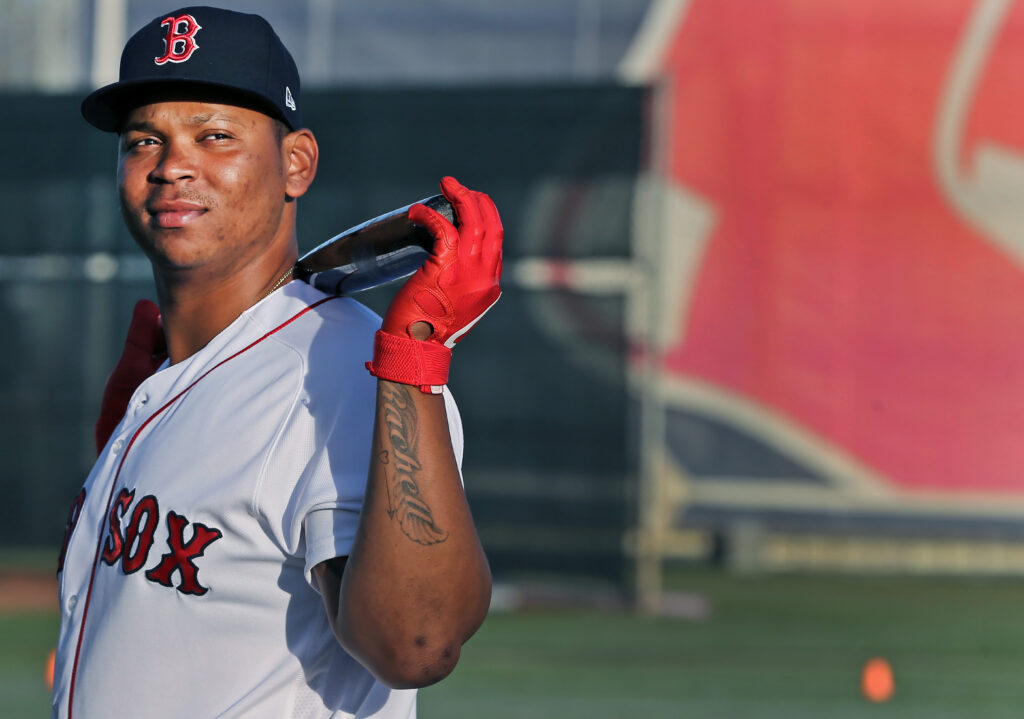 Devers intentará convertirse en el primer jugador de los Patirrojos que conecta cuadrangular en seis partidos consecutivos el lunes, cuando los Medias Rojas inicien una serie de tres juegos contra los Rays en el Tropicana Field.